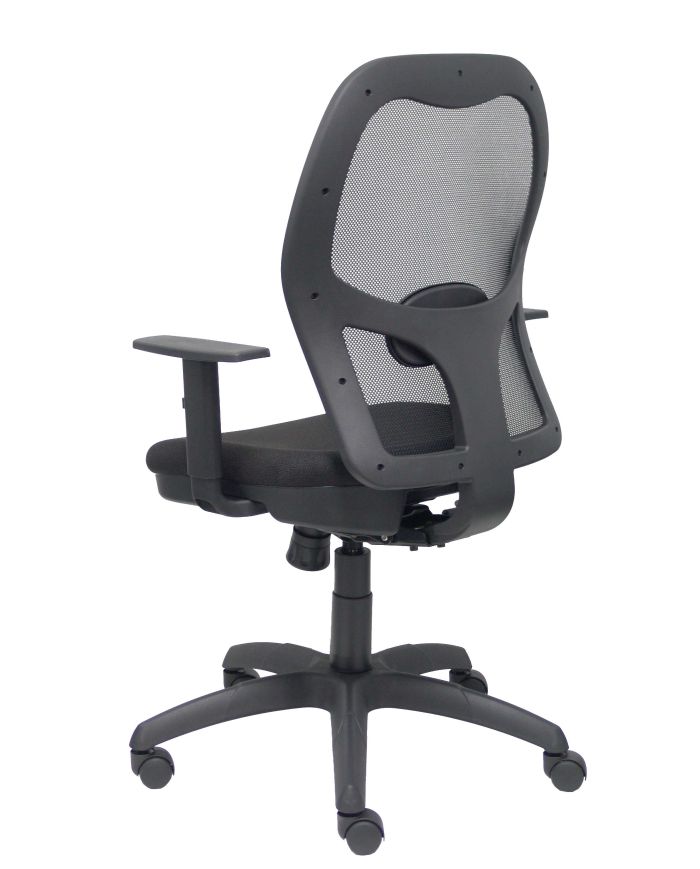 Silla Ergonómica Jorquera negra asiento bali con traslack