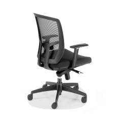 Silla de Oficina CHICAGO de Euromof en acabado negro, uso recomendado 8 horas