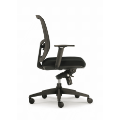Silla de Oficina CHICAGO de Euromof en acabado negro, uso recomendado 8 horas