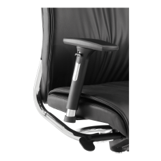 Sillón de dirección MOSCU de Euromof, en acabado ecopiel negro