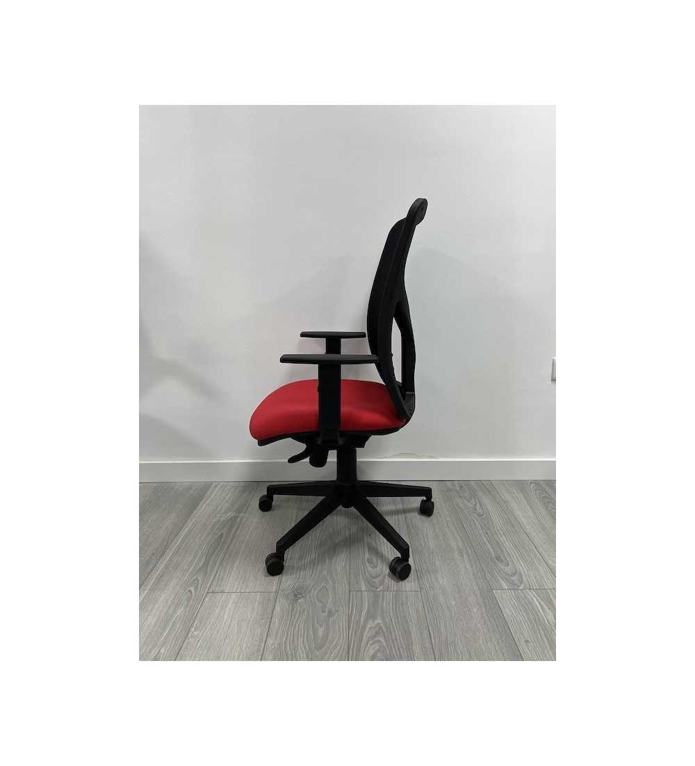 Silla ergonómica de oficina modelo LUMBARIS, con brazos regulables