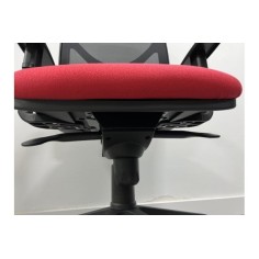 Silla ergonómica de oficina modelo LUMBARIS, con brazos regulables
