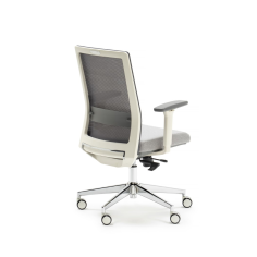 Silla ergonómica NIZA de Euromof en acabado blanco, uso recomendado 8 horas