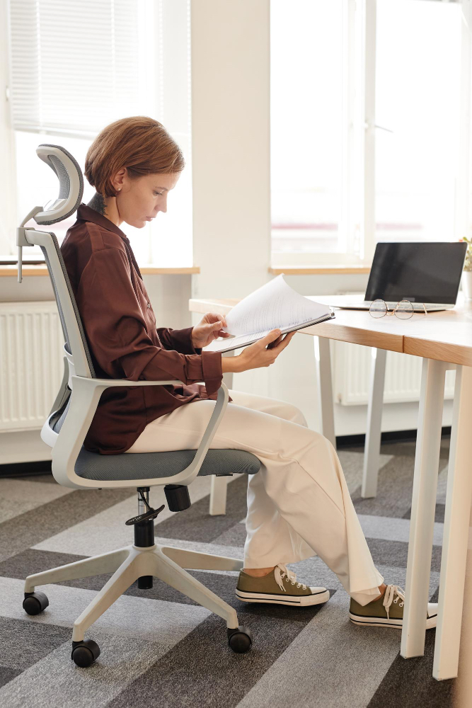 Errores de Compra Más Comunes al Elegir Sillas Ergonómicas